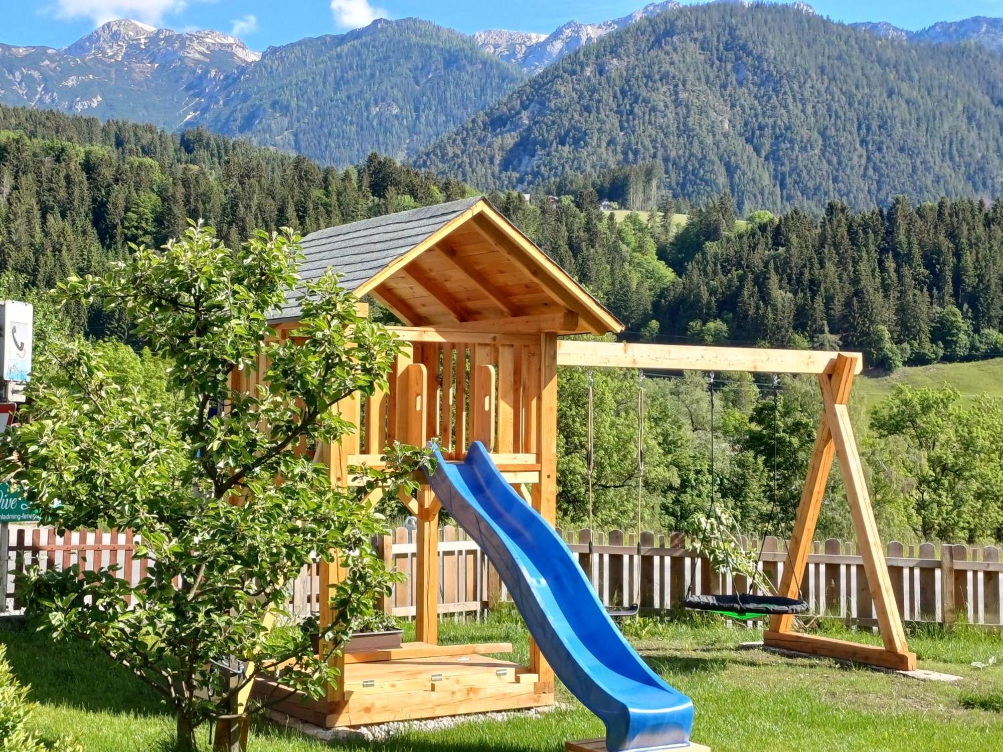Apartments Haufhof , Haus Im Ennstal Bei Schladming Exterior foto